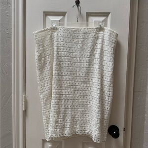Calvin Klein 16W Lined Crochet Midi Pencil Skirt, White